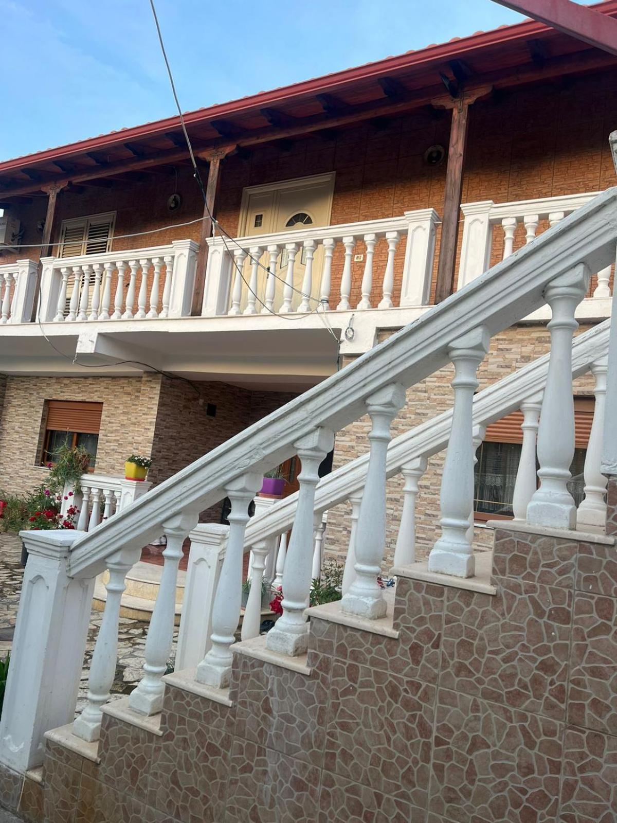 Hotel Nori House Vlorë Exterior foto